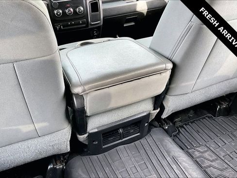 Used 2016 RAM 2500 Tradesman w/ Chrome Appearance Group image 11