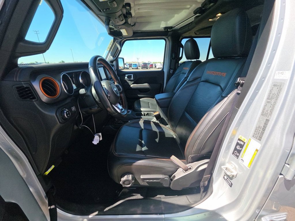 Used 2023 Jeep Gladiator Mojave w/ LED Lighting Group AWD/4WD image 4