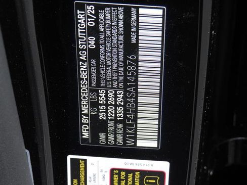 Used 2025 Mercedes-Benz E 350 4MATIC Sedan image 8