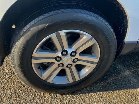 Used 2016 Chevrolet Traverse LT FWD image 32