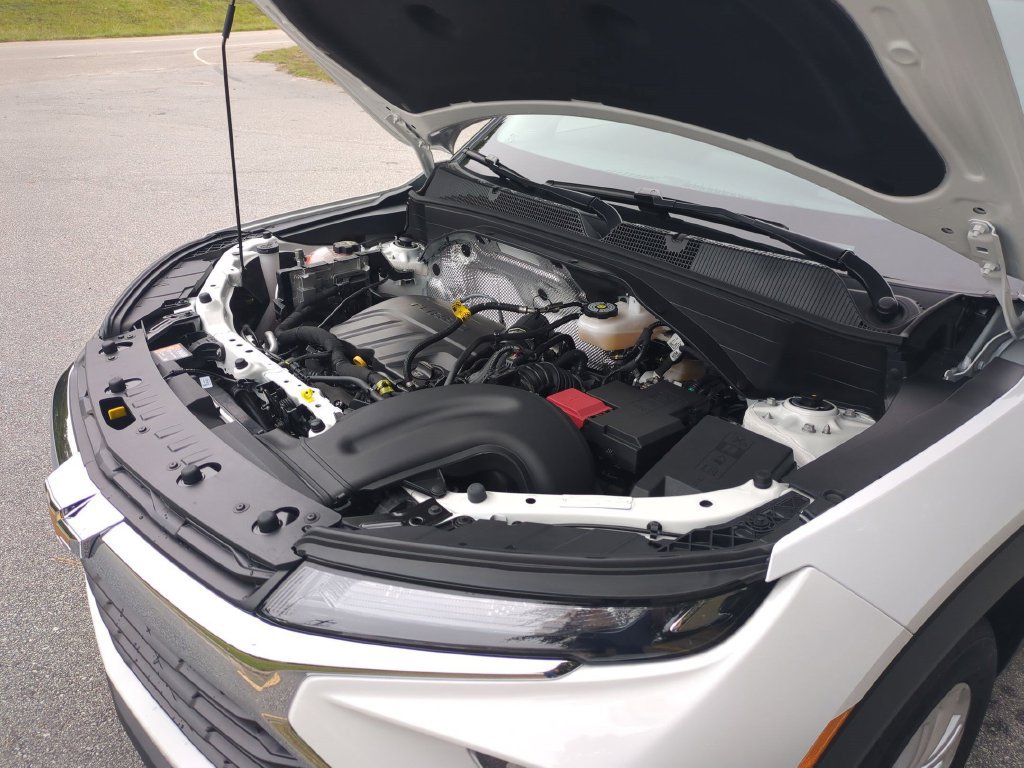 New 2026 Chevrolet TrailBlazer LS w/ LS Convenience Package FWD image 36