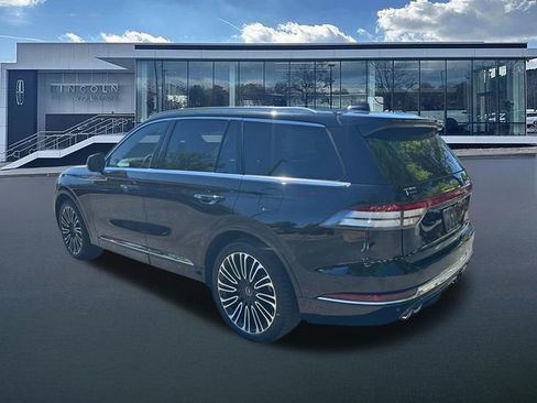 New 2025 Lincoln Aviator Black Label AWD/4WD image 5