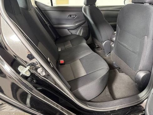 Used 2024 Nissan Sentra SV FWD image 15