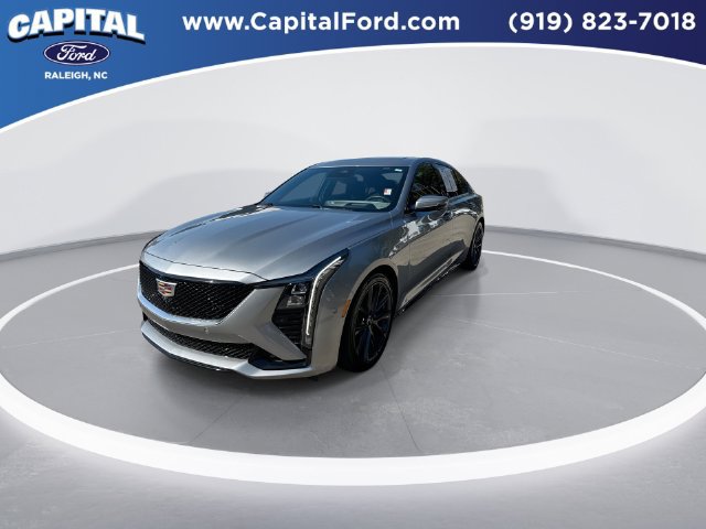 Used 2025 Cadillac CT5 V w/ Technology Package RWD image 4
