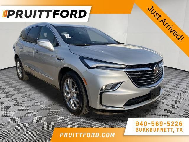 Used 2022 Buick Enclave Premium FWD image 1