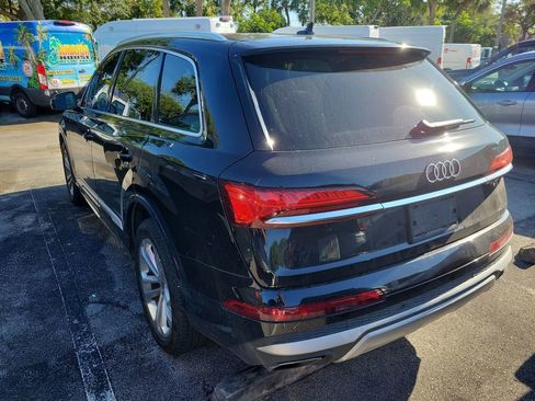 Used 2025 Audi Q7 2.0T Premium w/ Convenience Package AWD/4WD image 4