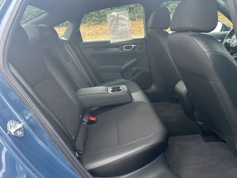 Used 2025 Honda Civic Sport image 31