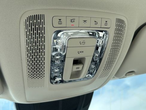 New 2026 Mercedes-Benz GLS 450 4MATIC image 34