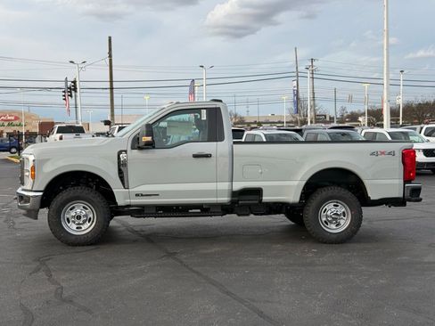 New 2026 Ford F350 4x4 Regular Cab Super Duty image 2
