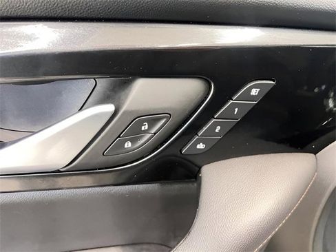 Certified 2022 Chevrolet Blazer Premier w/ Enhanced Convenience Package image 13