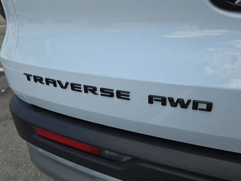 Used 2026 Chevrolet Traverse Z71 w/ Enhanced Driving Package AWD/4WD image 10