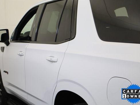 Used 2024 GMC Yukon AT4 w/ Technology Package image 10