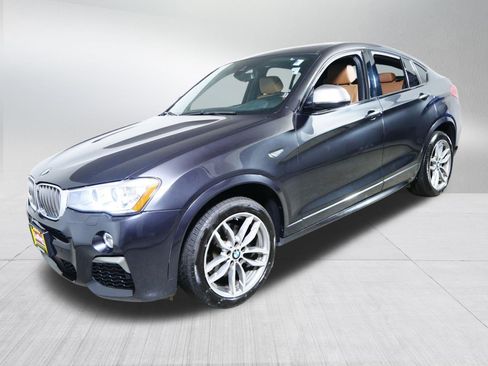 Used 2018 BMW X4 M40i AWD/4WD image 3