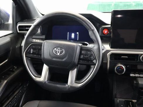 Used 2024 Toyota Tacoma TRD Off-Road image 14