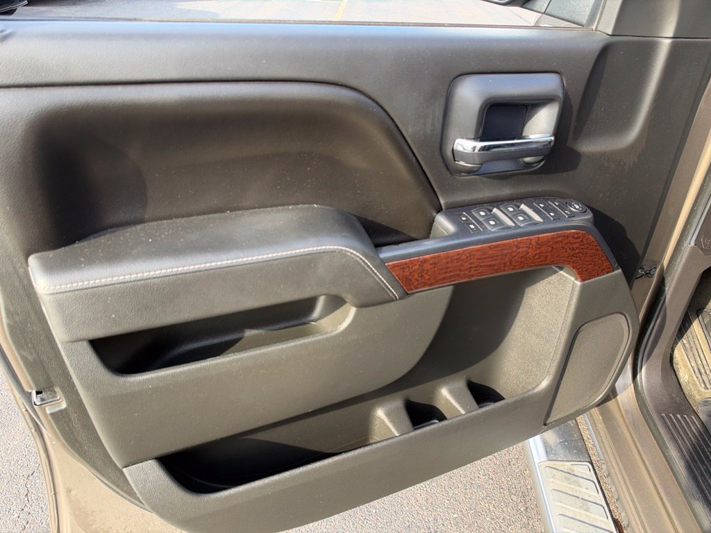 Used 2015 GMC Sierra 1500 SLE w/ SLE Value Package AWD/4WD image 17
