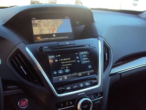 Used 2018 Acura MDX SH-AWD w/ Technology Package image 12