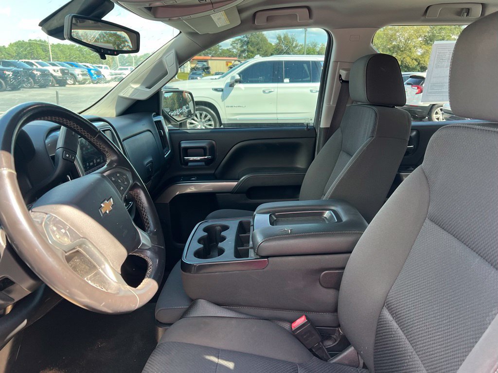 Used 2018 Chevrolet Silverado 1500 LT w/ LT Eassist Package RWD image 11