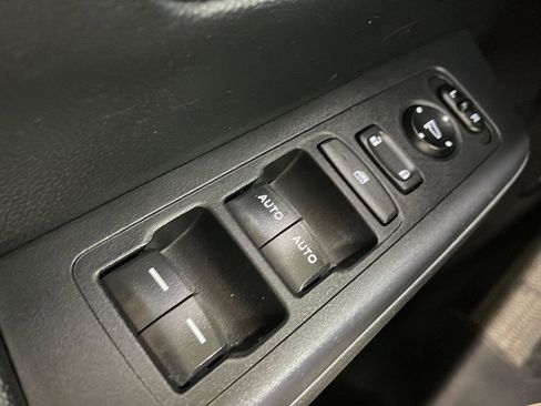 Used 2024 Honda CR-V EX image 13