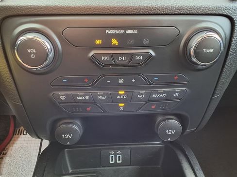 Used 2023 Ford Ranger XLT w/ Equipment Group 302A High image 17