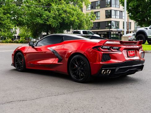 Used 2023 Chevrolet Corvette Stingray Premium Conv w/ Z51 Performance Package RWD image 4