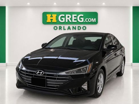 Used 2019 Hyundai Elantra SE FWD image 4