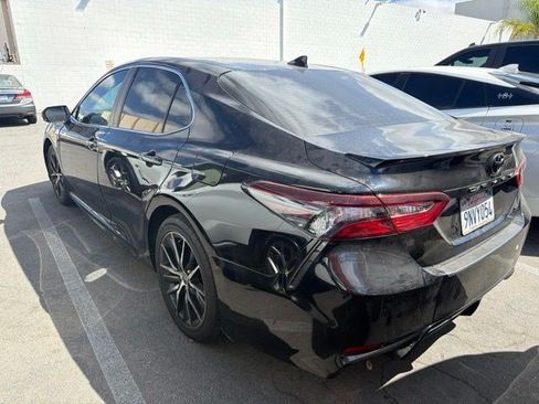 Used 2024 Toyota Camry SE FWD image 9
