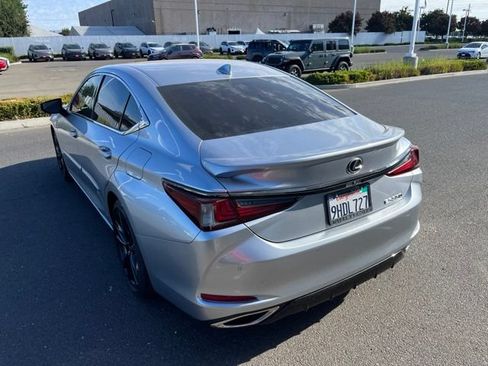 Used 2023 Lexus ES 350 F Sport w/ Accessory Package (Z2) FWD image 5