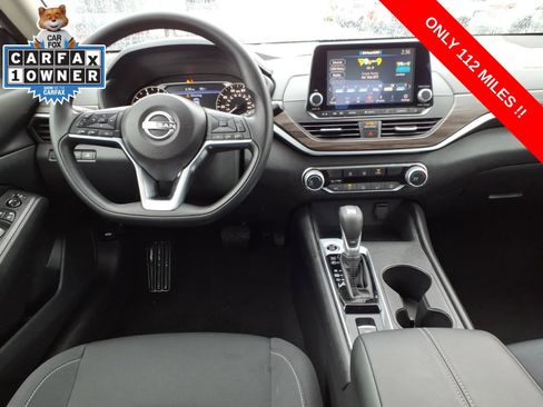 Used 2025 Nissan Altima 2.5 SV AWD/4WD image 13
