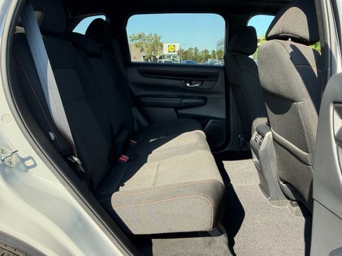 Used 2023 Honda CR-V Sport image 29