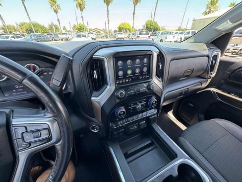 Used 2021 Chevrolet Silverado 1500 RST AWD/4WD image 27