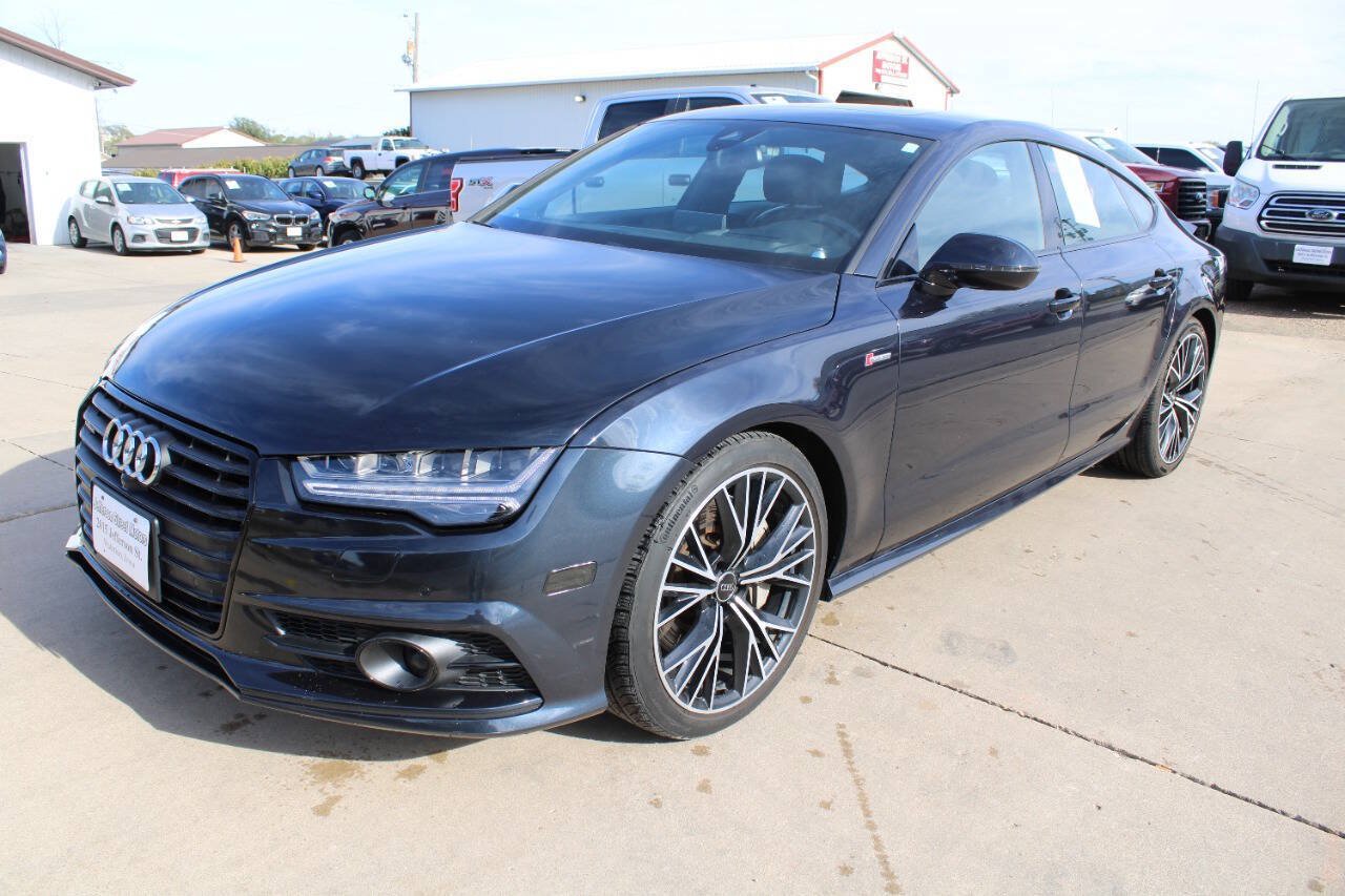 Used 2017 Audi A7 3.0T Prestige w/ Comfort Seating Package AWD/4WD image 2