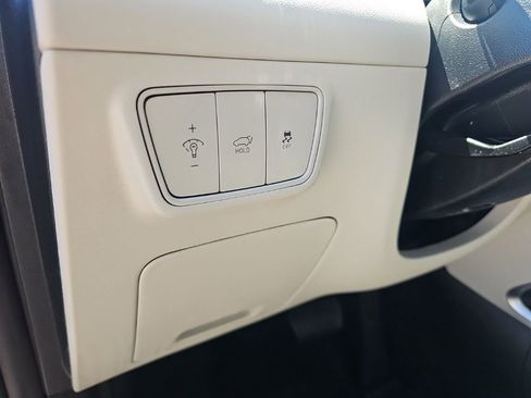 Certified 2023 Hyundai Tucson Limited AWD/4WD image 16