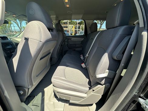 Used 2016 Chevrolet Traverse LS w/ LPO, 'HIT The Road' Package FWD image 15
