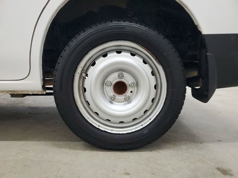 Used 2020 Nissan NV200 S image 10