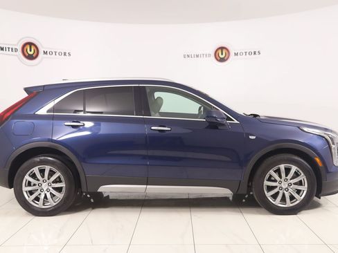 Used 2020 Cadillac XT4 Premium Luxury w/ Cold Weather Package FWD image 2