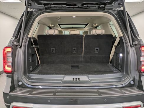 Used 2023 Ford Expedition Limited image 23