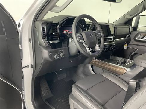 New 2026 Chevrolet Silverado 2500 LT w/ Trail Boss Package AWD/4WD image 3