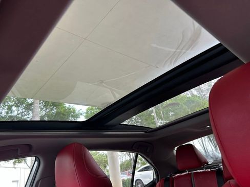 Used 2019 Toyota Camry XSE w/ Carpet Mat Package FWD image 11