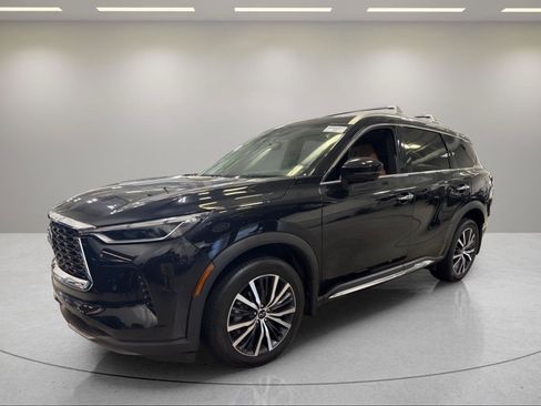 Used 2025 INFINITI QX60 Sensory w/ Vision Package AWD/4WD image 2
