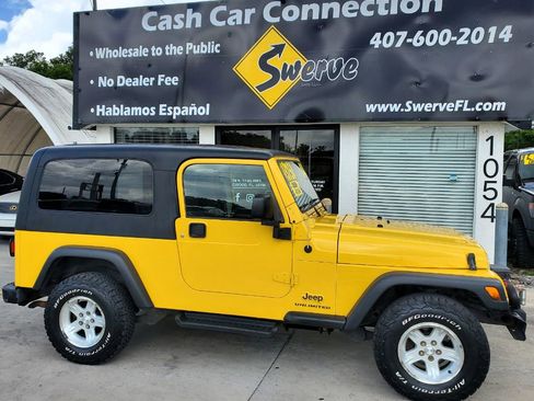 Used 2004 Jeep Wrangler 4WD image 5