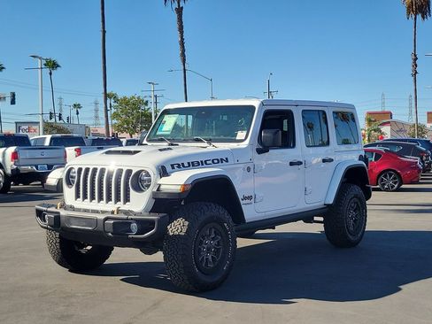Used 2022 Jeep Wrangler Unlimited Rubicon AWD/4WD image 3