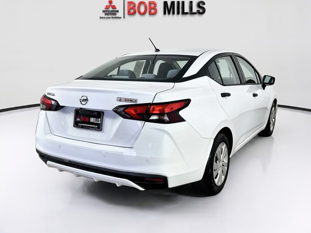 Used 2020 Nissan Versa S FWD image 7
