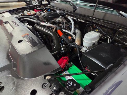 Used 2011 GMC Sierra 2500 SLT w/ SLT Convenience Package image 85