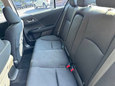 Used 2014 Honda Accord LX image 11