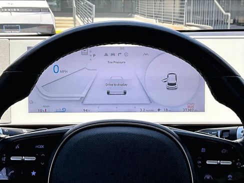 Certified 2024 Hyundai Ioniq 5 SEL RWD image 13