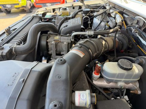 Used 1997 Ford F350 4x4 Regular Cab image 26