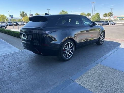 Used 2025 Land Rover Range Rover Velar Dynamic SE image 5