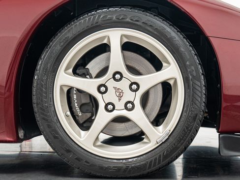 Used 2003 Chevrolet Corvette Convertible w/ Preferred Equipment Group1 RWD image 49