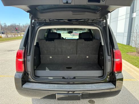 Used 2017 Chevrolet Tahoe LT w/ Luxury Package image 16