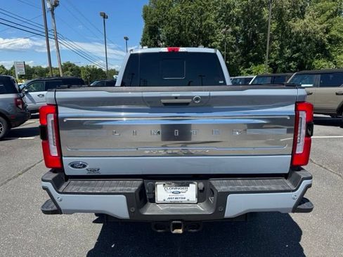 Used 2024 Ford F350 Limited w/ FX4 Off-Road Package AWD/4WD image 7